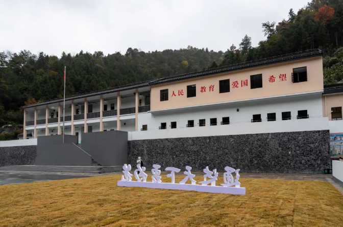 1763431350159713.png 1763431350159713.png